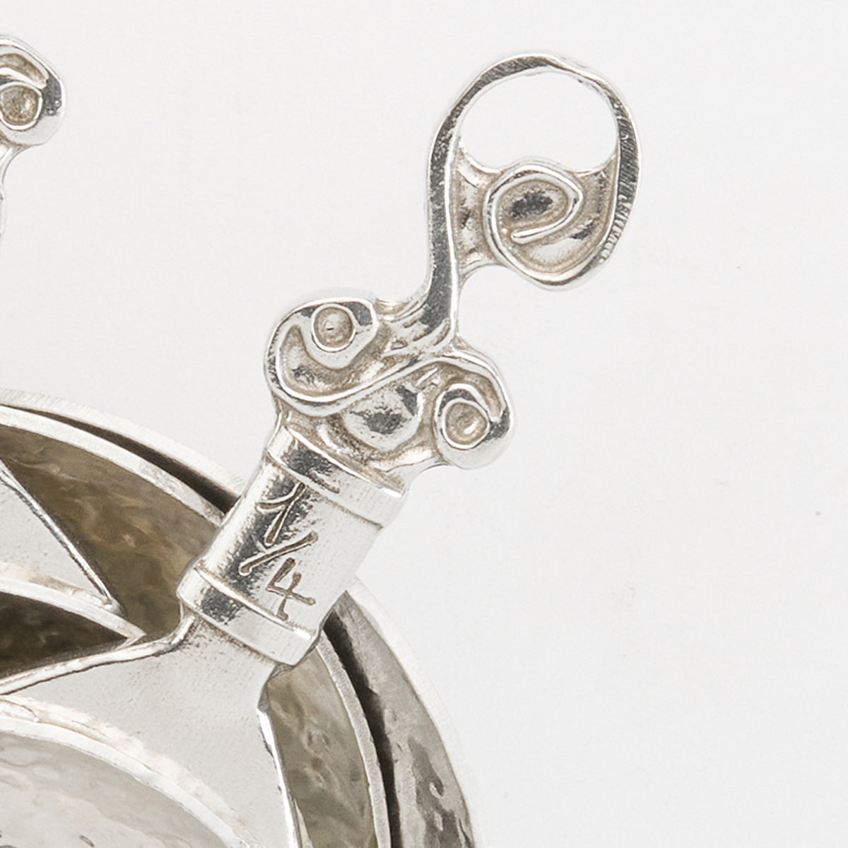 Crosby & Taylor Replacement Pewter Measuring Cup, Vineyard Pattern