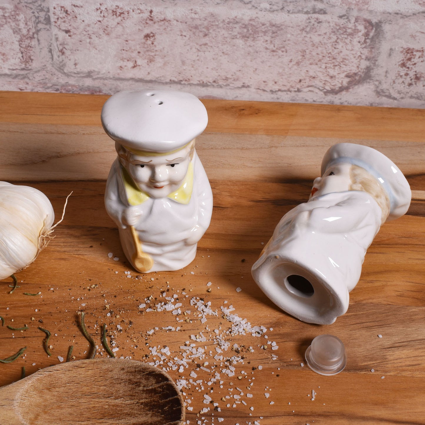 Vintage Chef 3-1/2" Ceramic Salt and Pepper Shaker Set