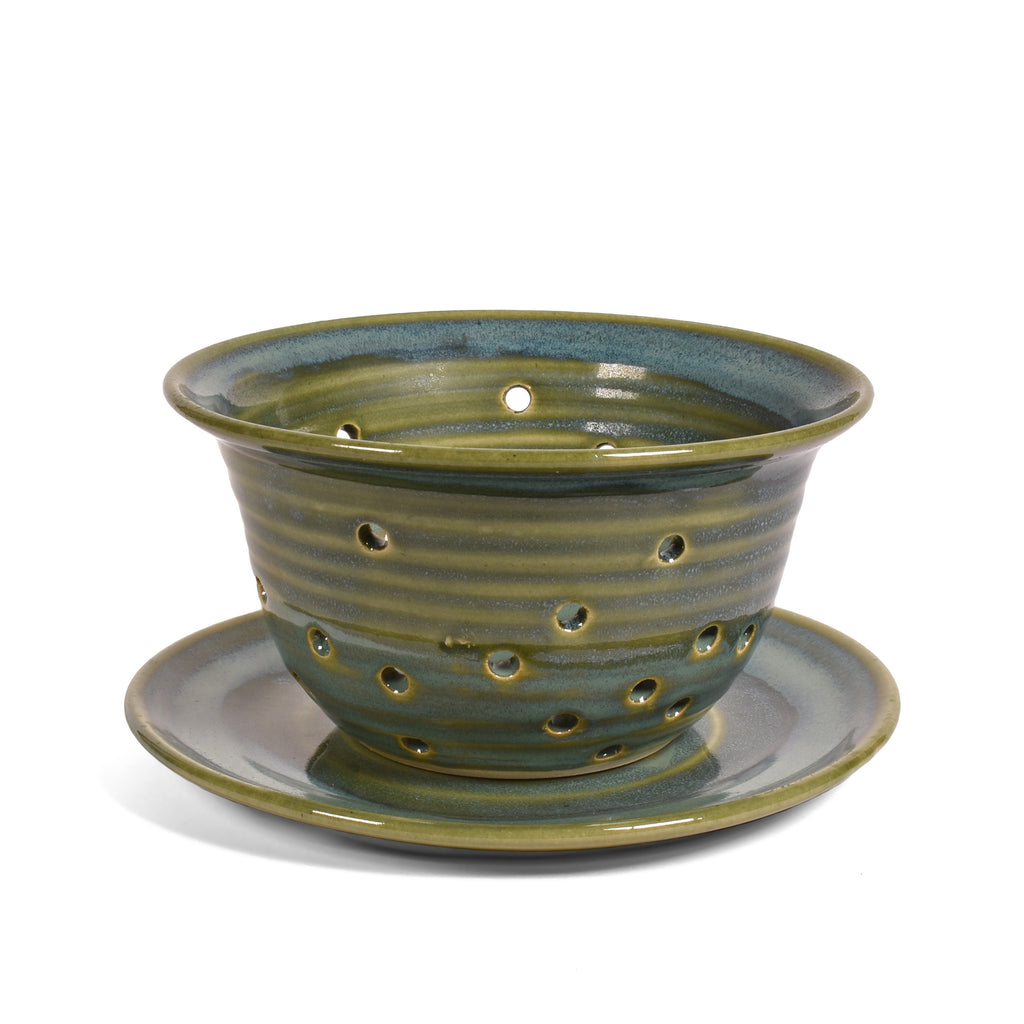 Holman Pottery Berry Colander and Plate Set, Sea Pearl The Barrington