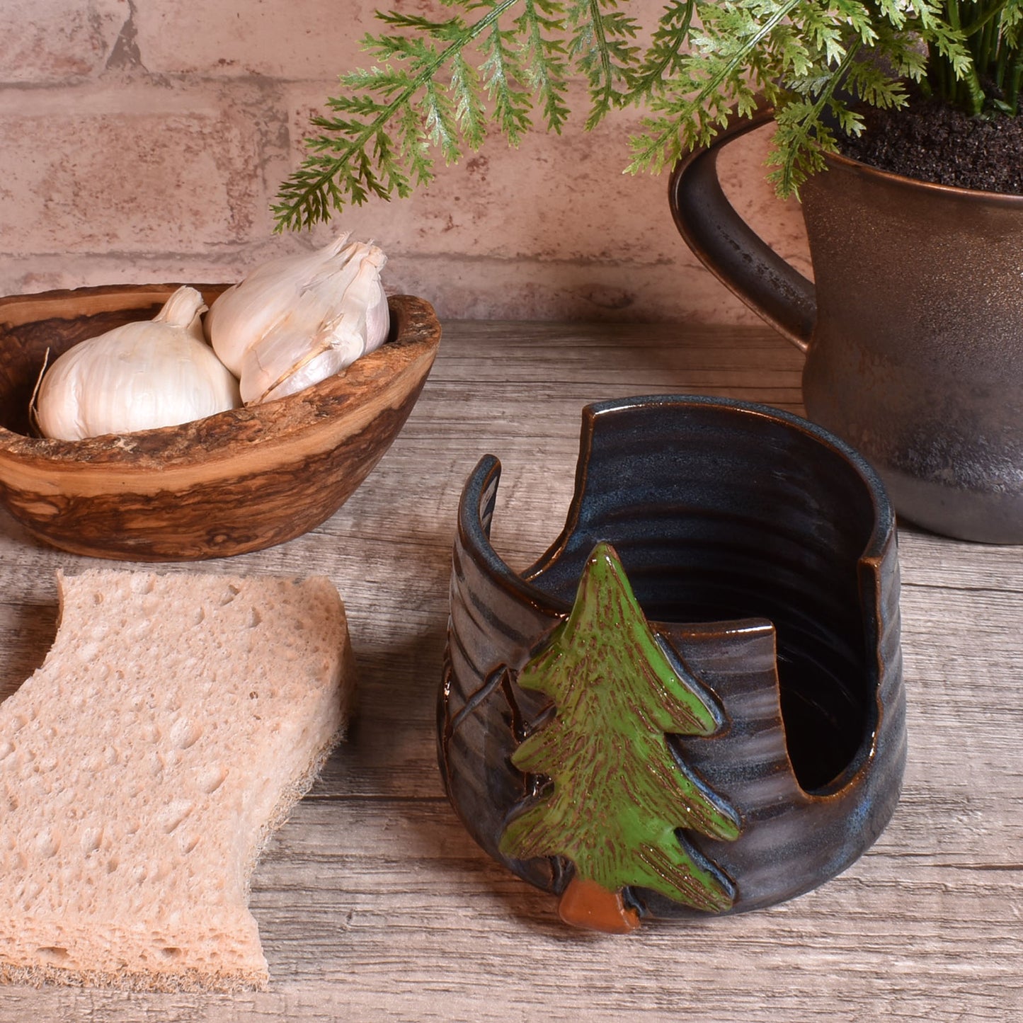 Mountain Scene Sponge Holder by MudWorks Pottery