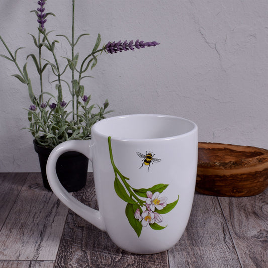 Mary Lake-Thompson Lemons & Bees 16-ounce Stoneware Mug