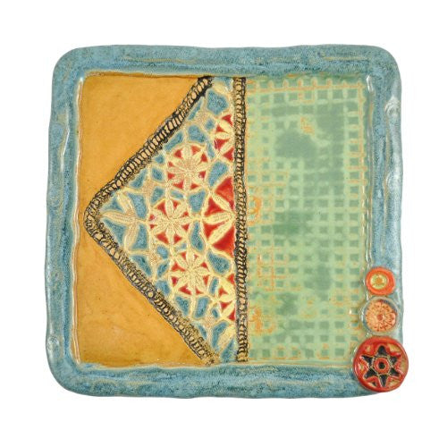 Laurie Pollpeter Eskenazi Blanket Stitch 7.5-inch Quilt Block Plate - The Barrington Garage