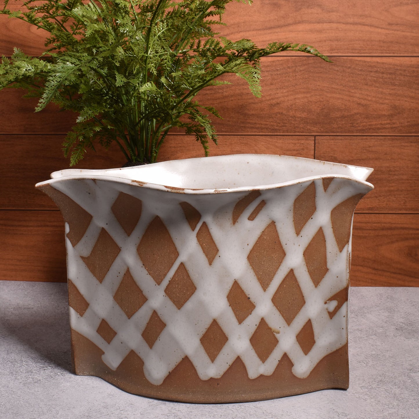 Anthony Stoneware Pocket Vase Utensil Crock, White Lattice