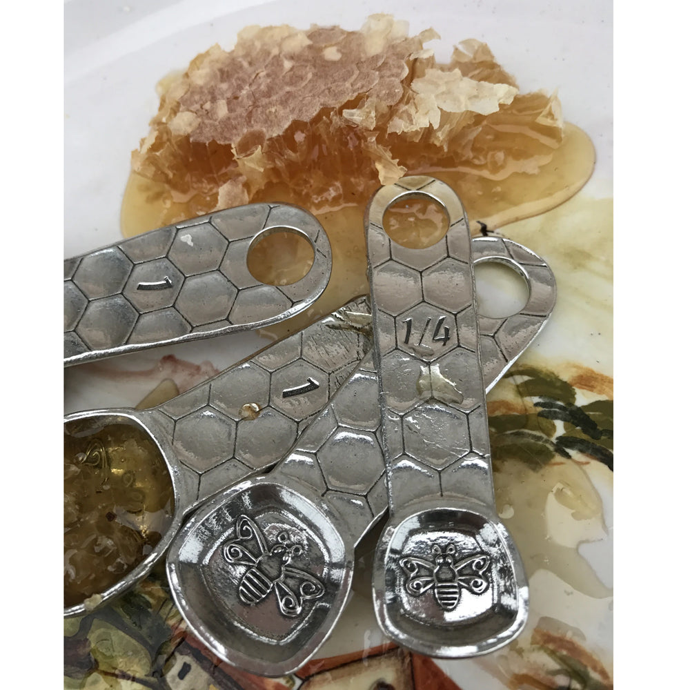 Crosby and Taylor Honeybee Pewter Measuring Cups and Spoons Super Post Set