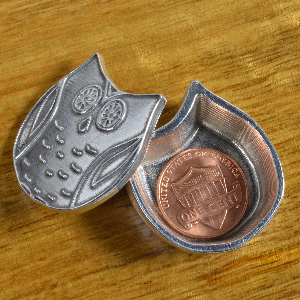 Crosby & Taylor Owl 1-1/4" Tiny Pewter Sentiment Box