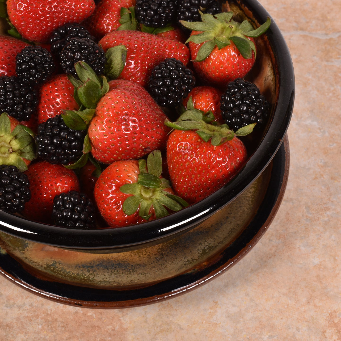 Dock 6 Pottery Handmade Berry Bowl/Colander with Plate