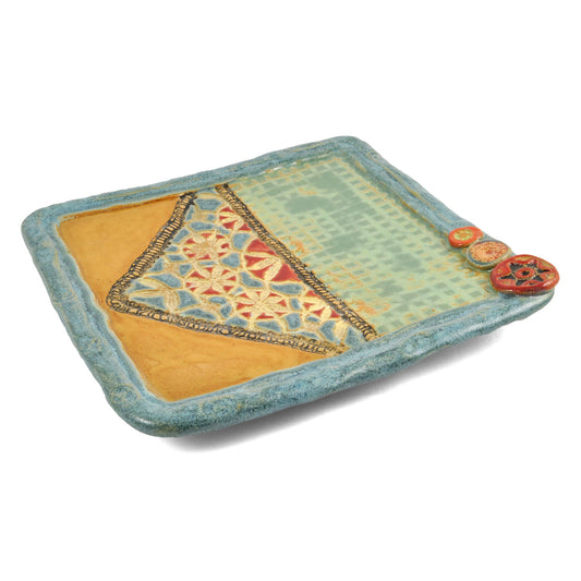 Laurie Pollpeter Eskenazi Blanket Stitch 7.5-inch Quilt Block Plate - The Barrington Garage