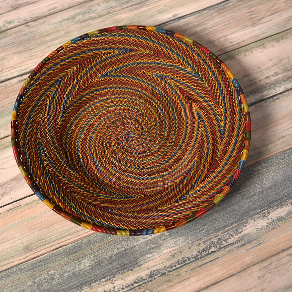 African Fair Trade Zulu Telephone Wire 8" Platter Basket, Painted Dese