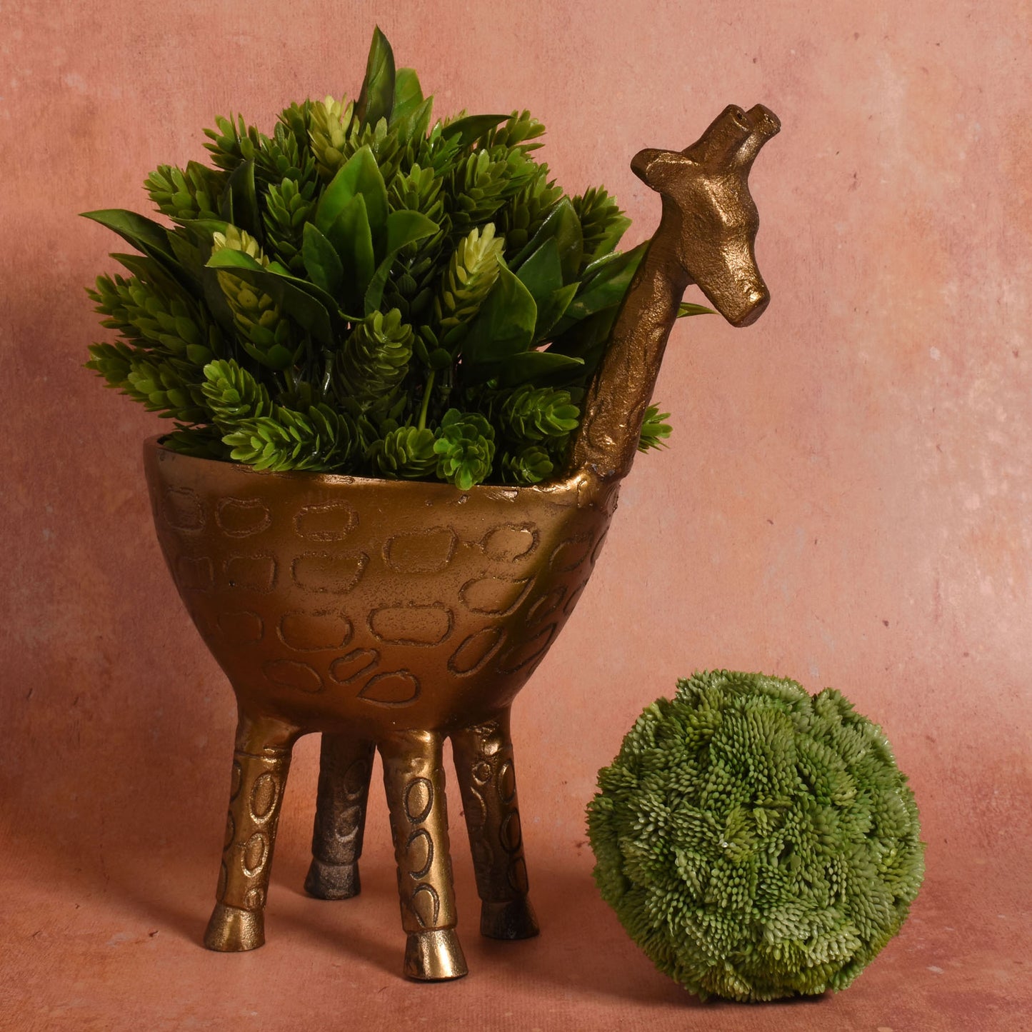Giraffe 10.25" Cast Metal Planter Bowl Figurine, Antique Gold