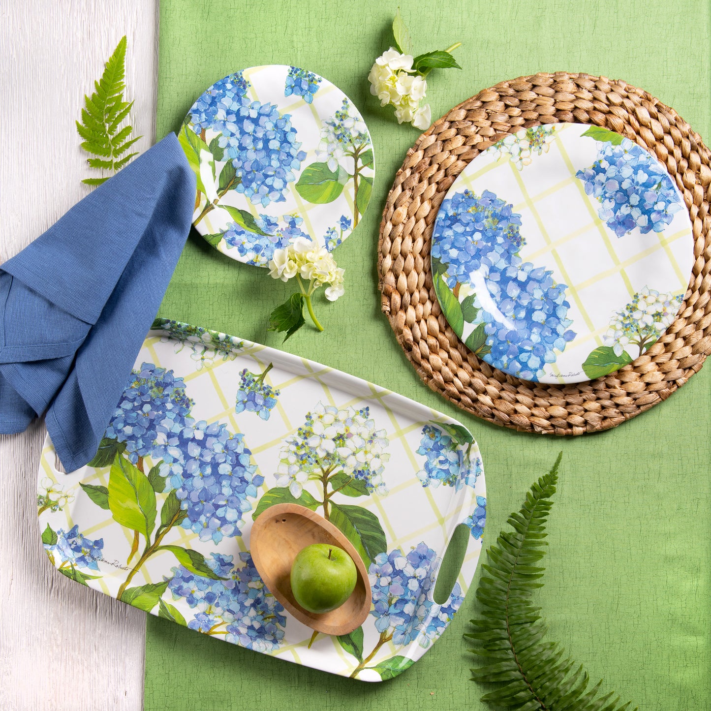 Bamboo Table Hydrangea Lattice Eco-Friendly 18 x 12-inch Serving Tray