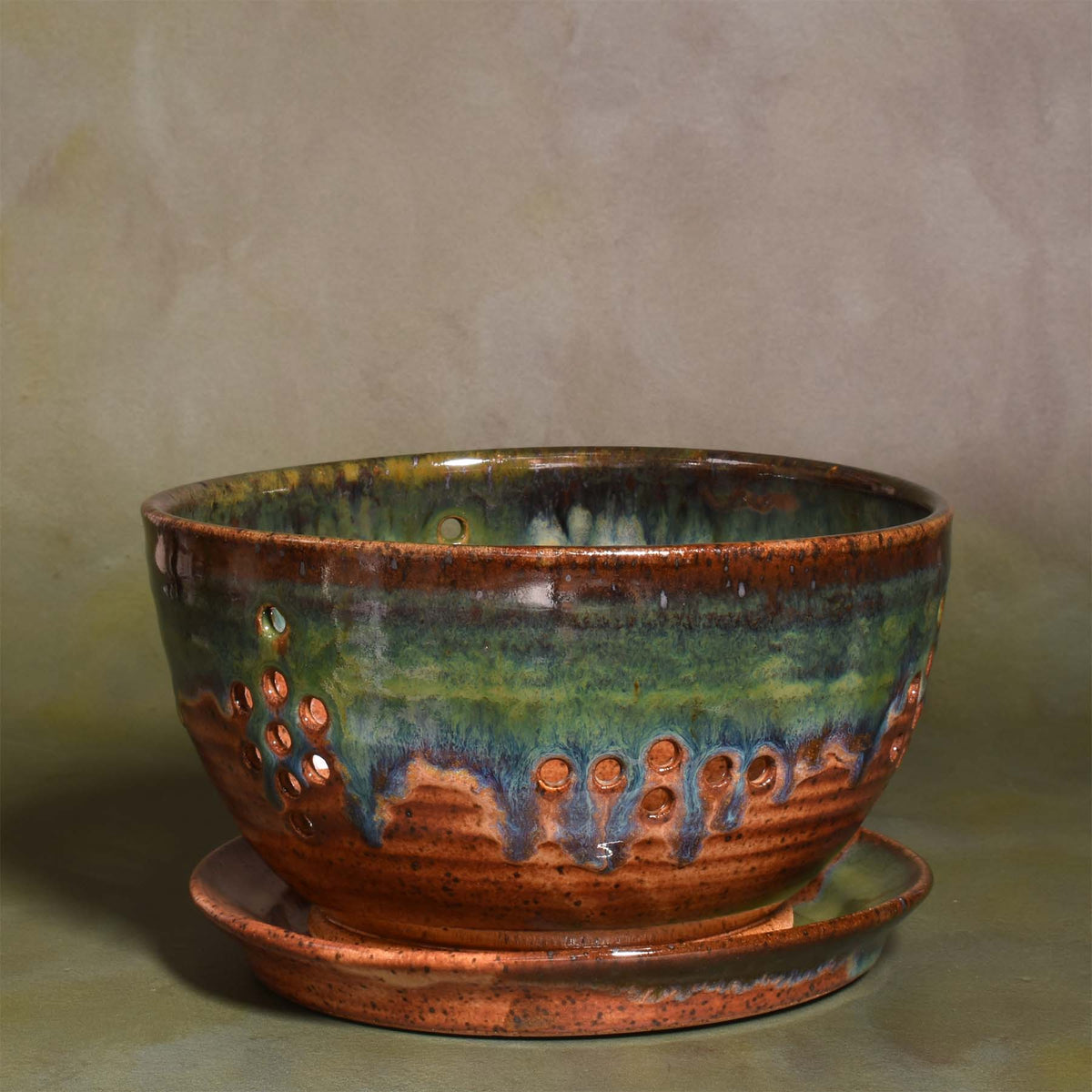 American Handmade Pottery Berry Colander Bowl with Saucer, Emerald Green