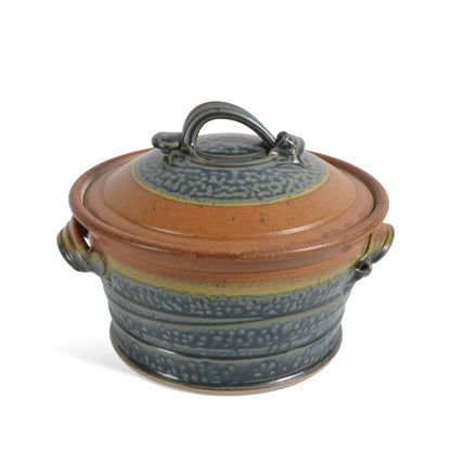 Royce Yoder Pottery 1.5-Quart Covered Casserole Dish, Tan/Ash