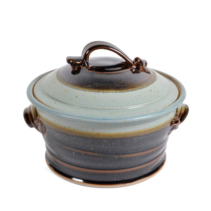 Royce Yoder Pottery 1.5-Quart Covered Casserole Dish, Tan/Ash