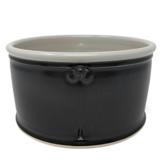 Royce Yoder Pottery 2-Quart Straight Sided Bowl, Souffle, Casserole Dish, Black/White