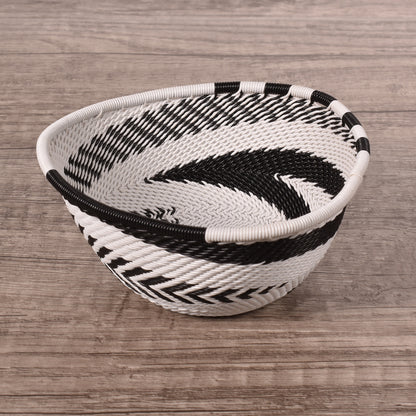 Fair Trade 4-1/4-inch Triangle Handwoven Zulu Wire Basket, African Eclipse